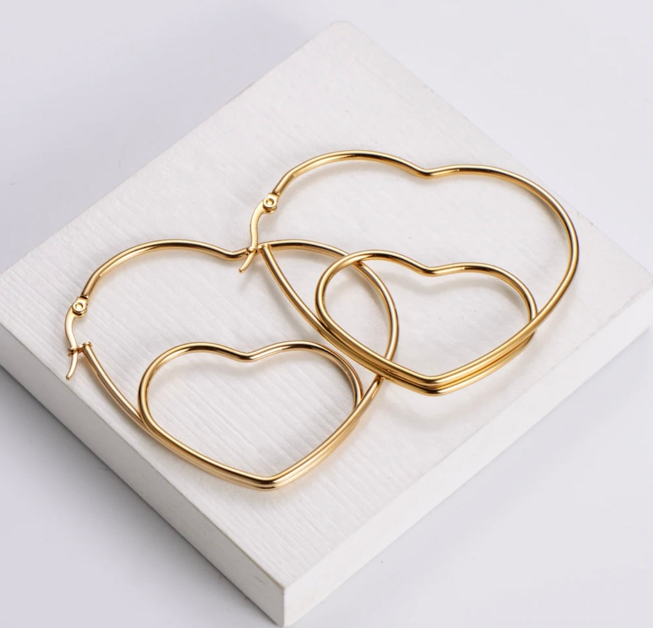 Hale Heart Shape Geometric Hoops